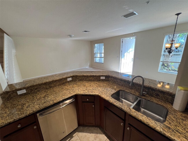 Building Photo - 4744 Monarch Way