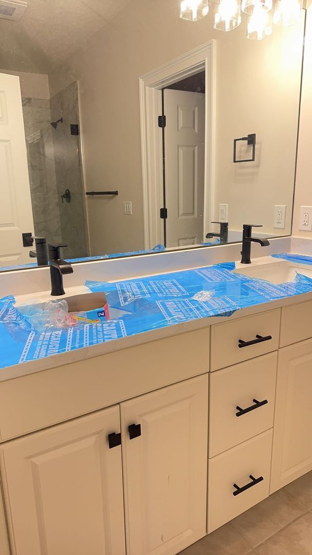 Building Photo - Newly Remodeled Home- Mid-Island Hilton Head