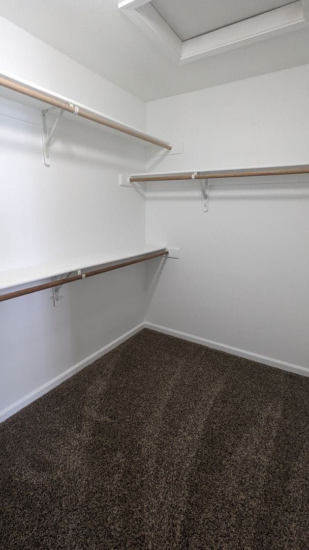 Building Photo - 3 Bed 2.5 Townhome