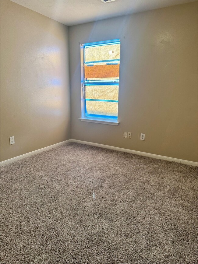 Building Photo - 5626 Tidewater Dr