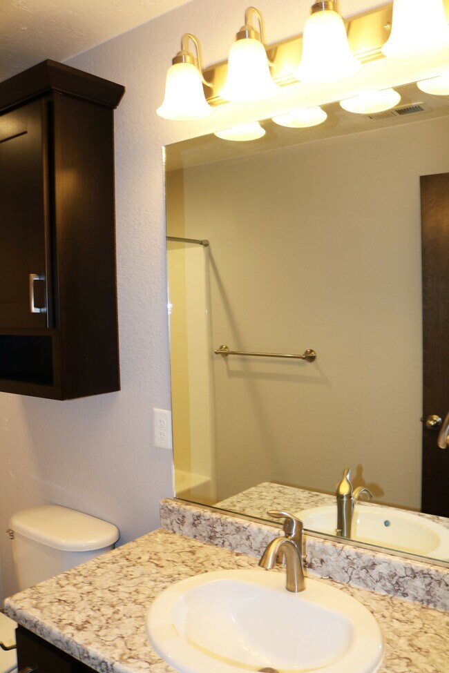 Building Photo - 3604 S Outfield Cir