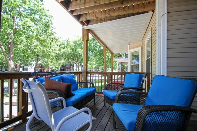 Building Photo - 3200 Aldrich Ave S