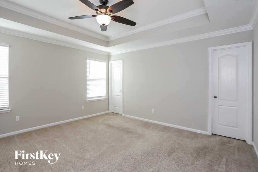 Building Photo - 8170 Dancing Fox St