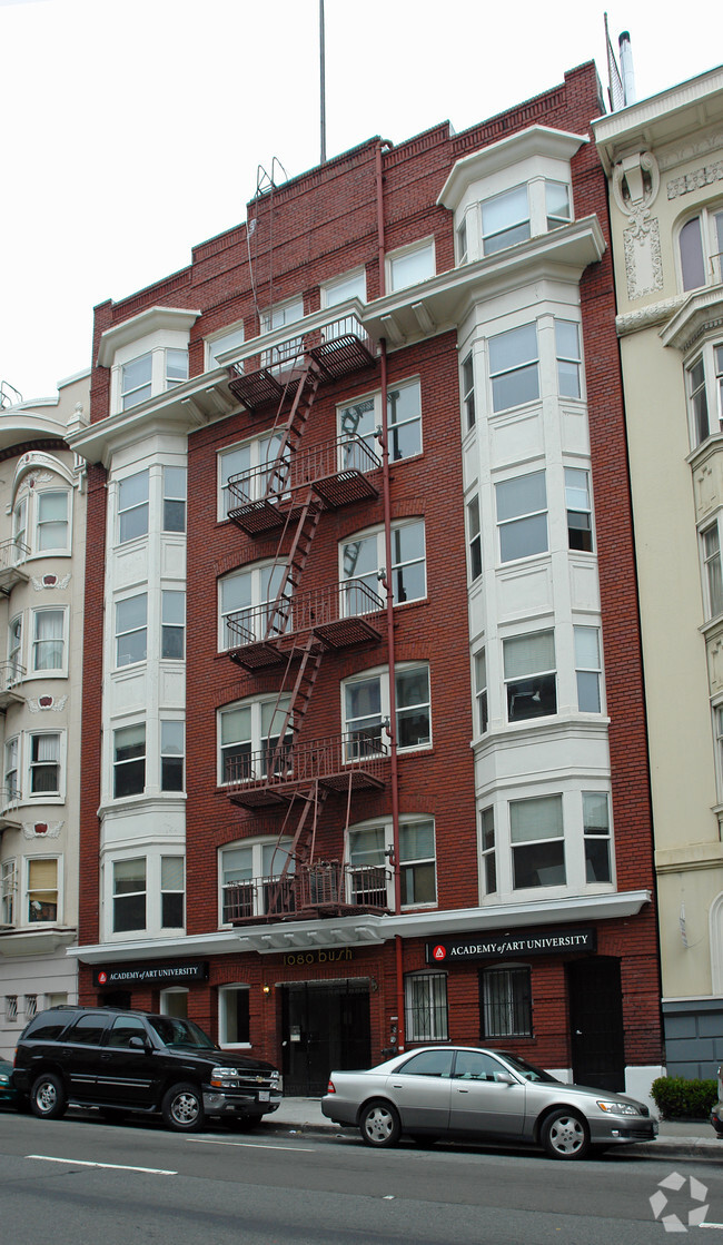 Primary Photo - Leonardo Da Vinci Apartments