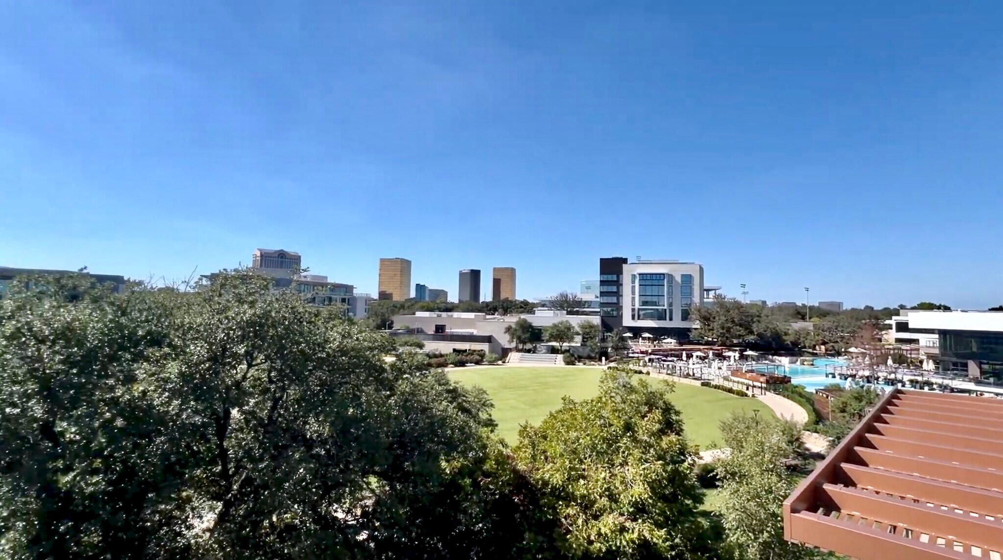 Building Photo - 4819 Skillman St