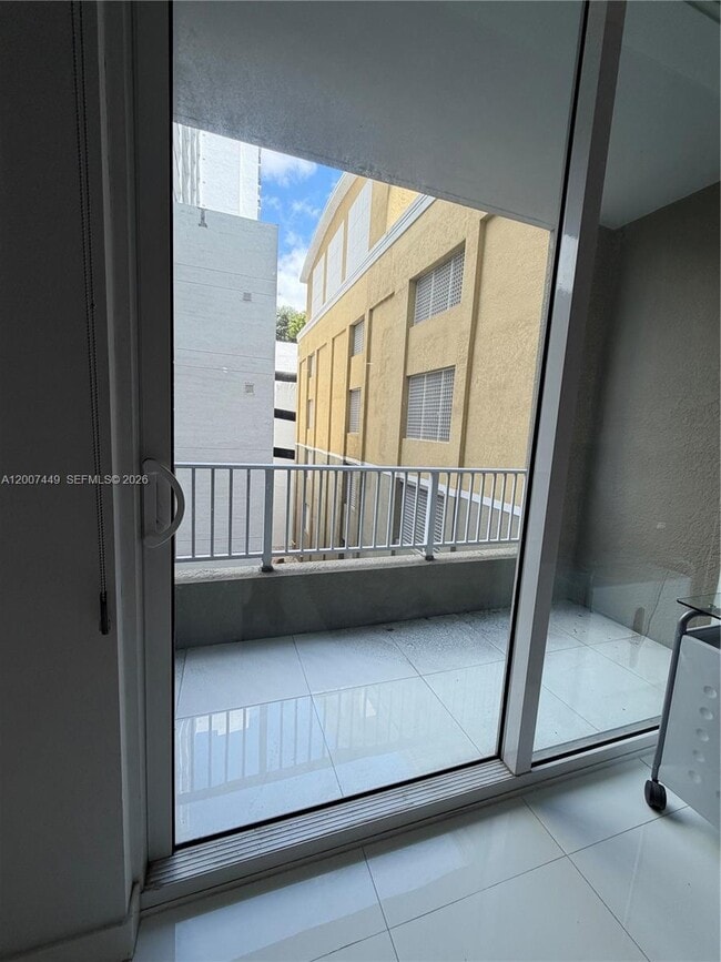 Building Photo - 3180 SW 22nd Terrace