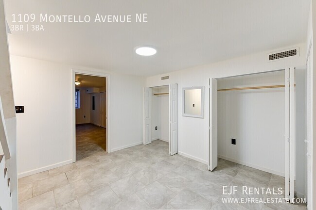 Building Photo - H Street Corridor Expansive Entertaining 3...