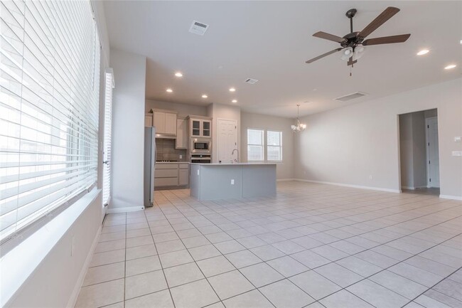 Building Photo - 3810 Brushy Creek Rd