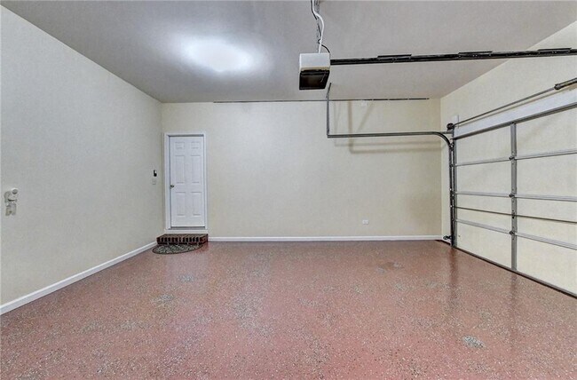 Building Photo - 3615 Ansley Park Dr