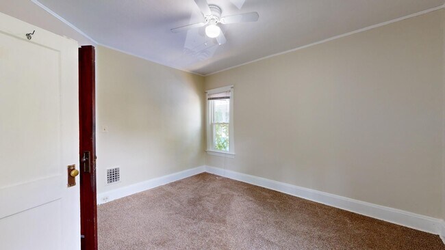 Building Photo - 1285 Cranford Ave