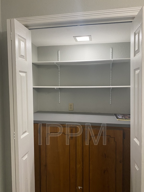 Building Photo - 609 Inverary Dr