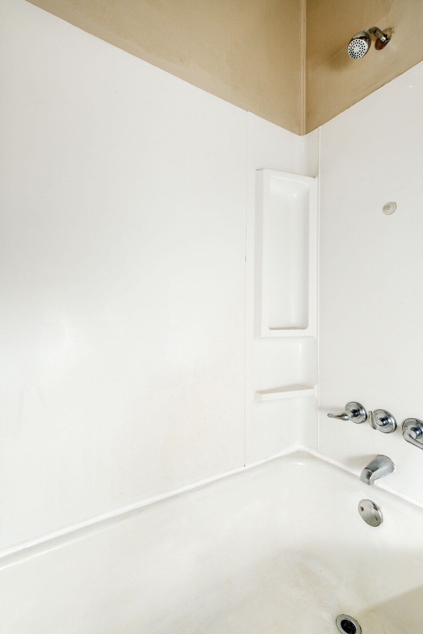 Building Photo - 3864 W Girard Ave