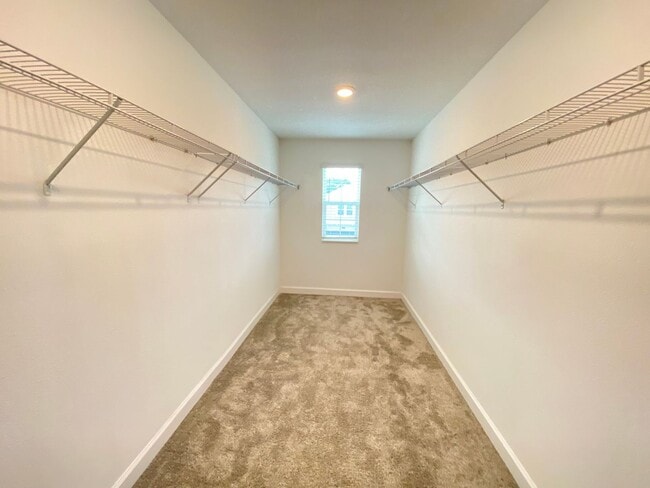 Building Photo - Spacious 4-Bedroom Home in Kissimmee – Ava...