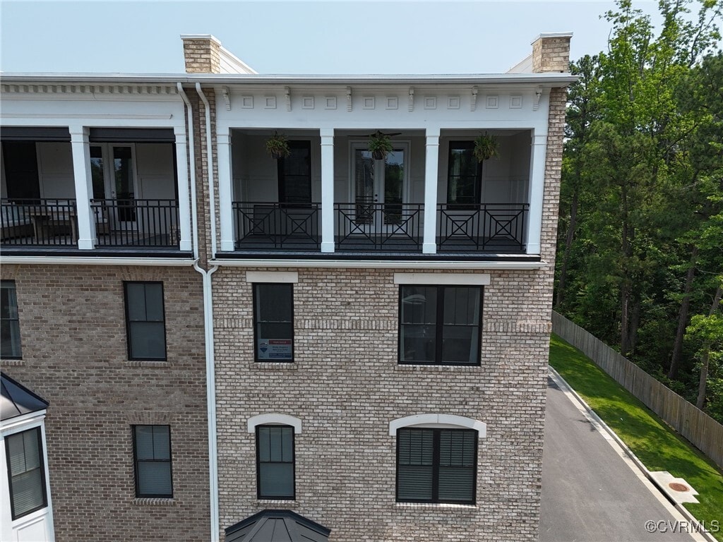 Building Photo - 1702 Old Brick Rd