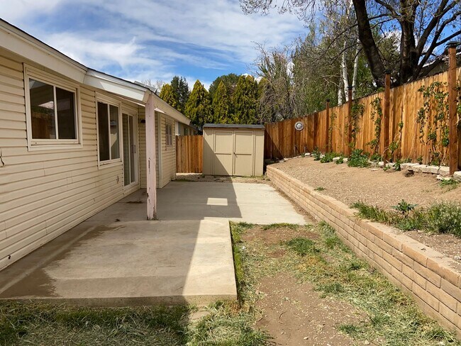 Building Photo - *COMING SOON* Sparks Single Story Home - 4...