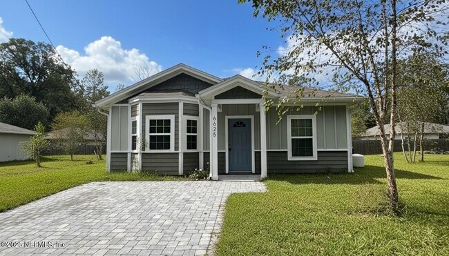 Building Photo - 6625 Osceola St