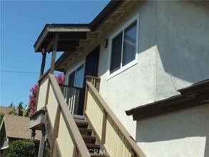 Building Photo - 2517 E 4th St