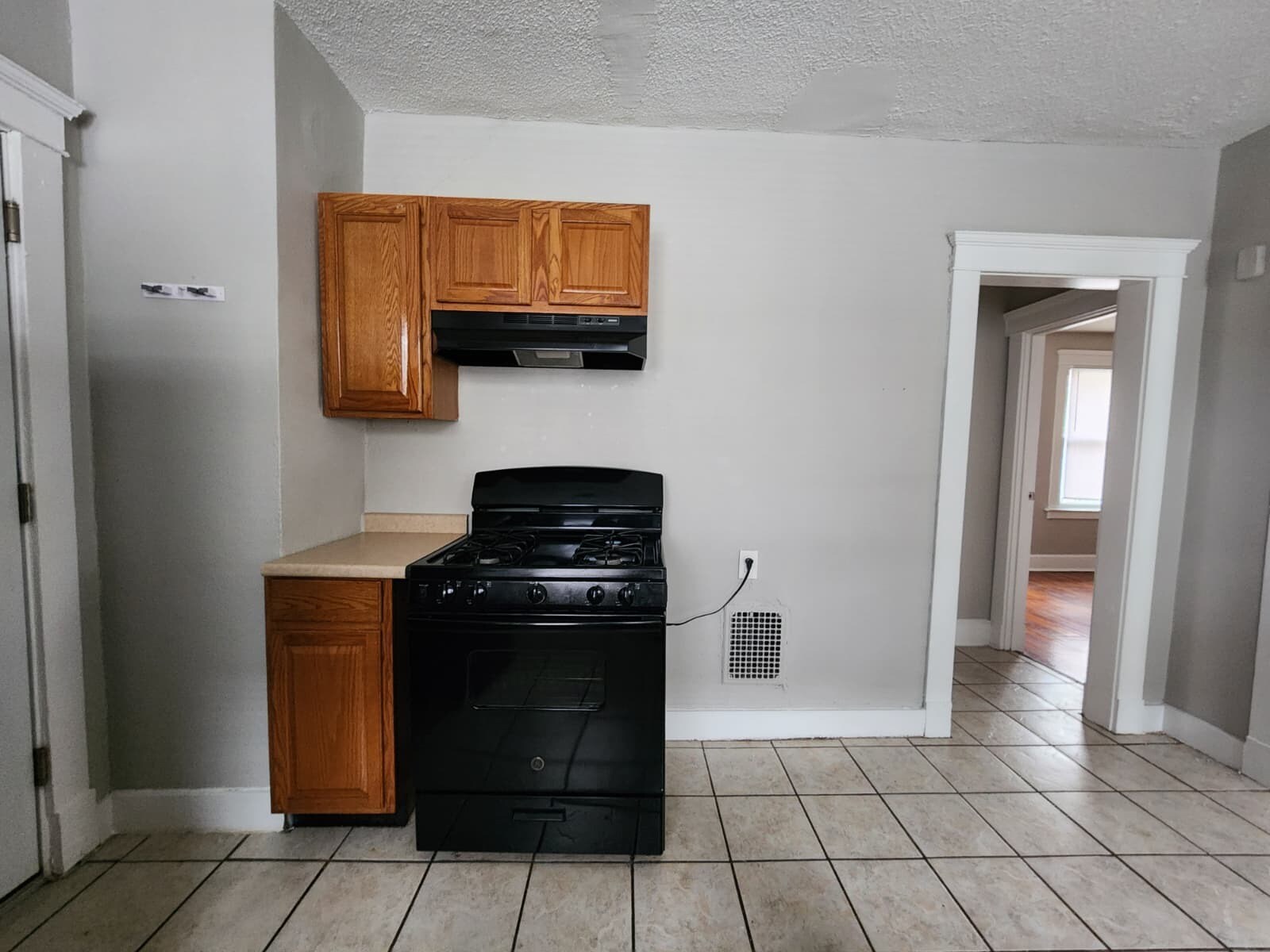 Building Photo - 64 Gorham Ave