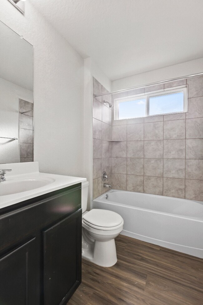 Building Photo - 13349 Bearded Flt