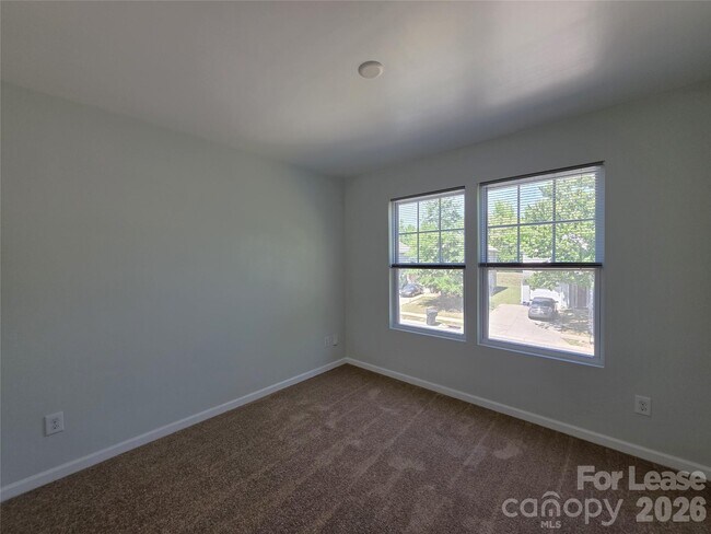 Building Photo - 6142 Salamander Run Ln