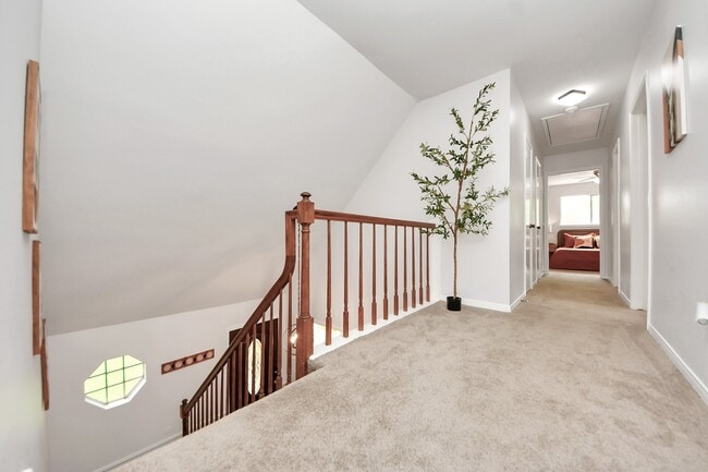 Building Photo - 563 Landfall Ln