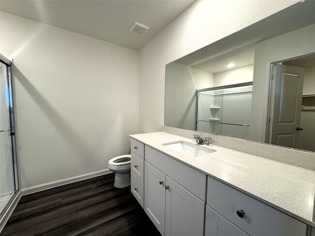 Building Photo - 8219 Vacek Xing Wy