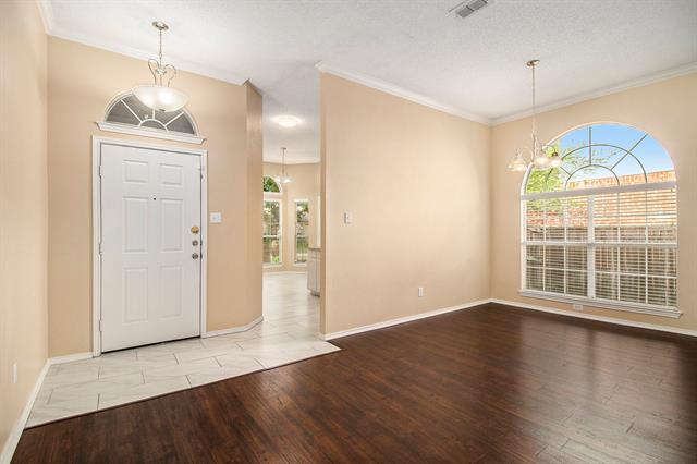 Building Photo - 2224 Heatherton Pl