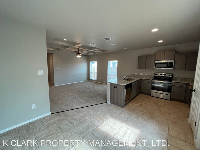 Building Photo - 3 br, 2.5 bath House - 4138 SWANS LANDING ...