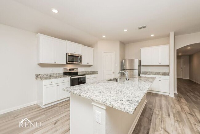 Building Photo - 1934 Delta Downs Dr