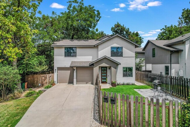 Building Photo - 2414 E Martin Luther King Jr Blvd