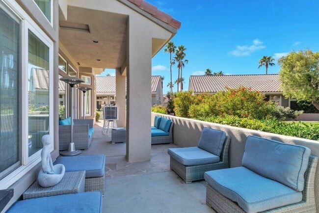 Building Photo - 38635 Orangecrest Rd