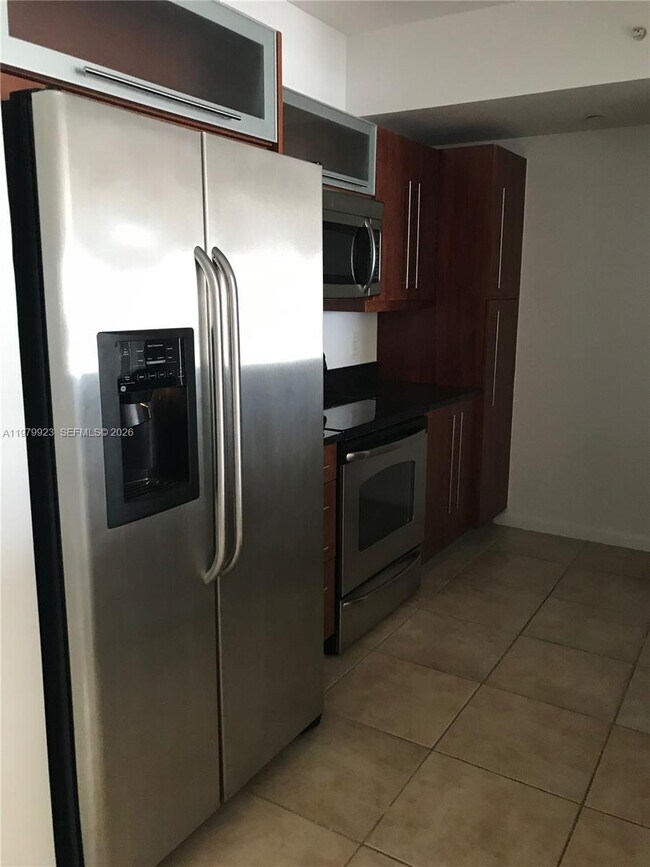 Building Photo - 7350 SW 89th St