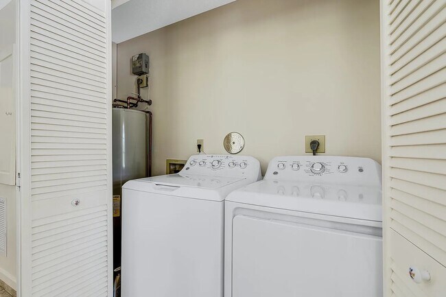 Building Photo - 14155 86th Rd N