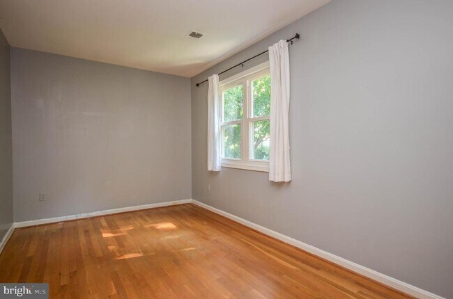 Building Photo - 11309 Brandy Hall Ln