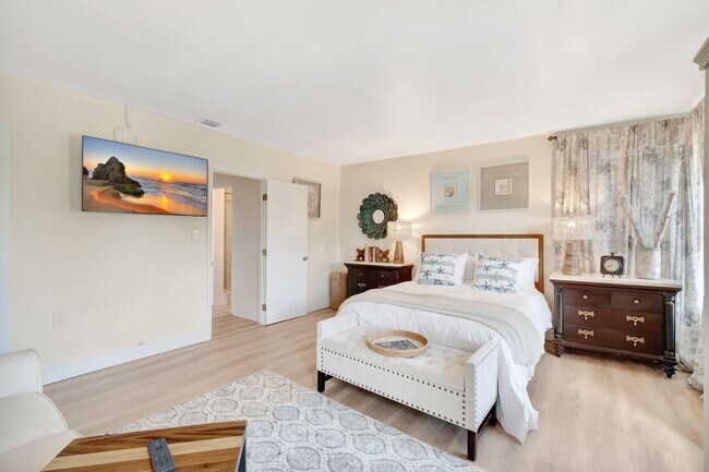 Building Photo - 15 N Ocean Breeze