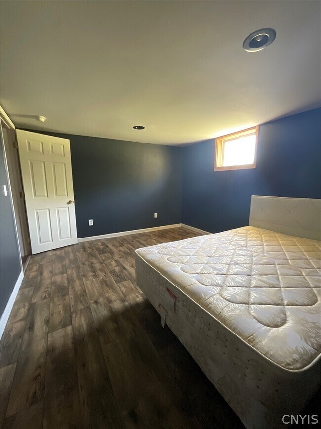 Building Photo - 29841 US-20