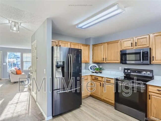 Building Photo - 3054 W 107th Pl
