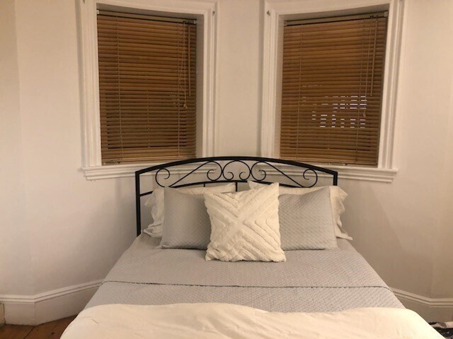 Building Photo - 109 Warren Ave