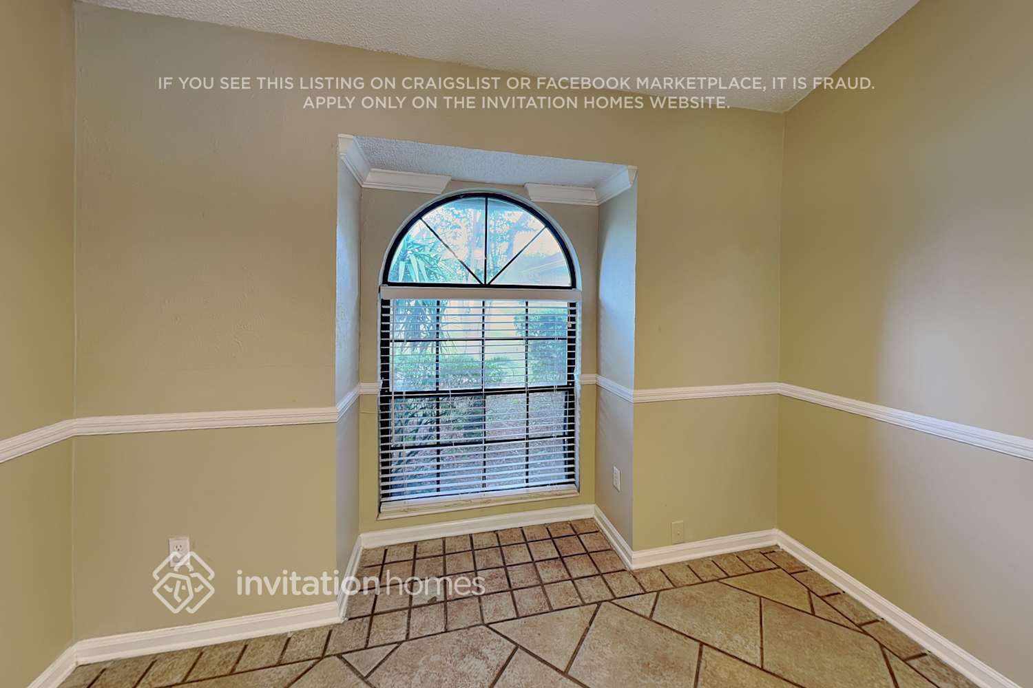 Building Photo - 8182 Rocky Creek Dr