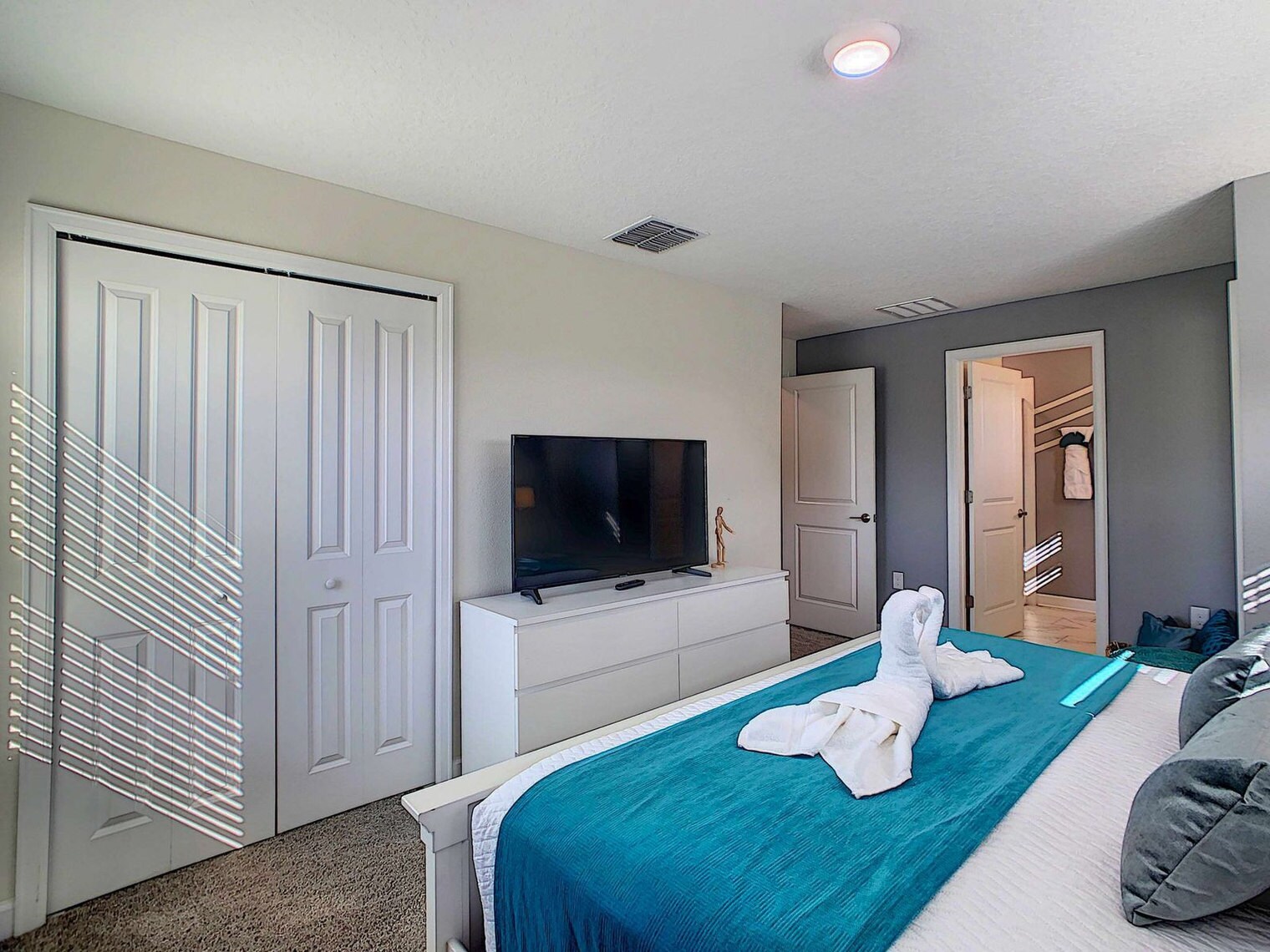 Building Photo - 260 Ocean Course Ave