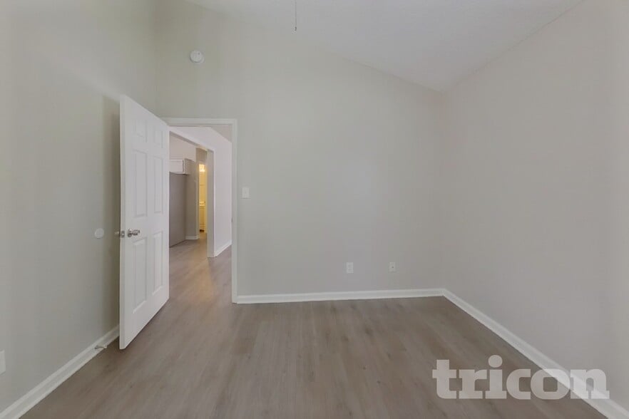 Building Photo - 1224 Settles Bridge Ct