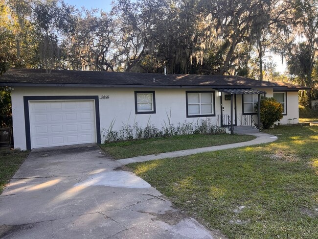 Building Photo - 16146 Wallace St