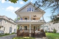 Building Photo - 15-17-17 Roosevelt St