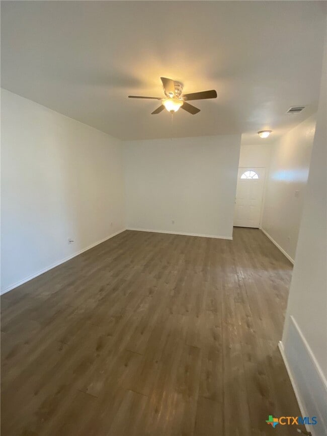 Building Photo - 240 N Mary Jo Dr