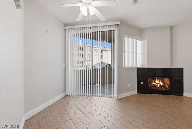 Building Photo - 7143 S Durango Dr