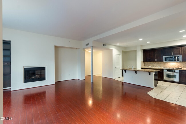 Building Photo - 111 S De Lacey Ave