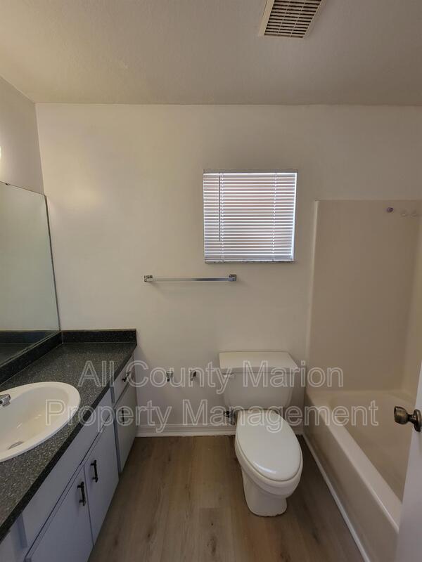 Building Photo - 3549 SW 157th Loop