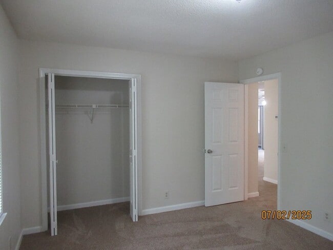 Building Photo - 172 Gertrude Dr