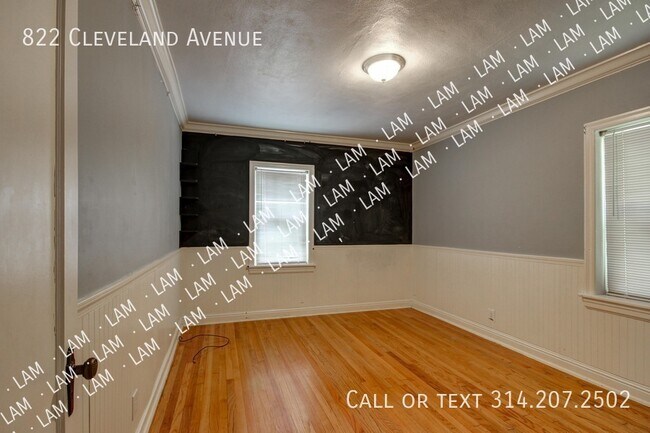 Building Photo - 822 Cleveland Ave