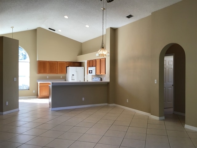 Building Photo - 2238 Holly Ridge Dr